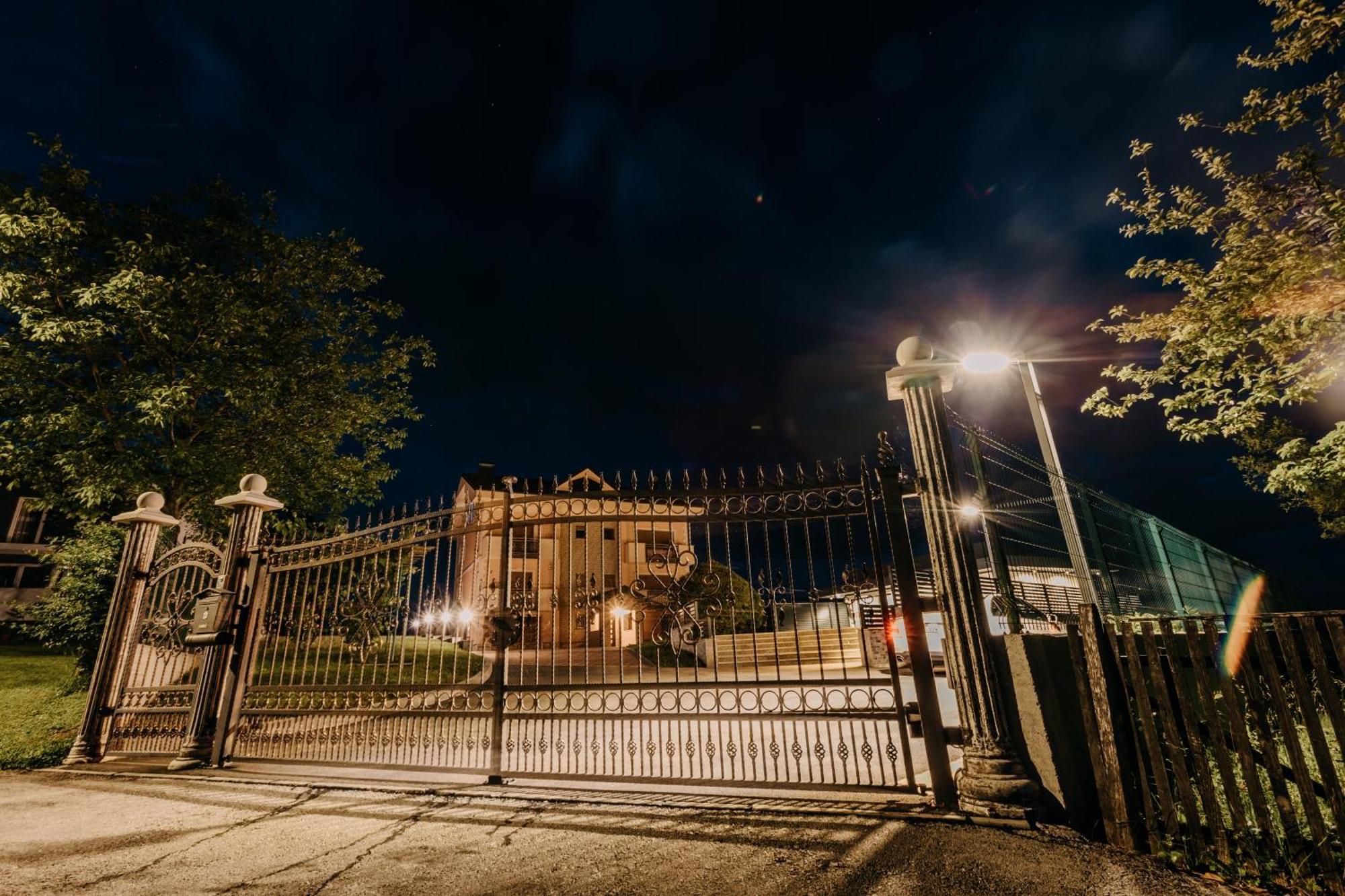 Villa Lamija Bihać Esterno foto